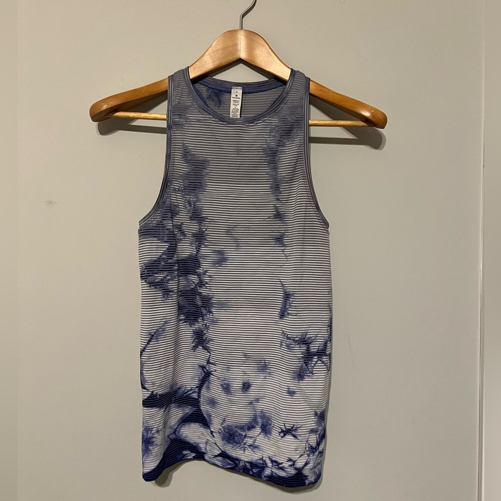 Lululemon Swiftly Tech Tank